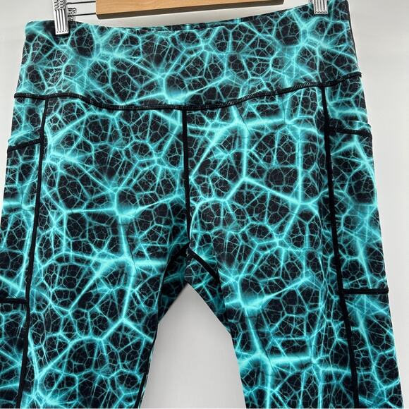 Constantly Varied Gear CVG Medium Blue Serenity Capri Crossfit Leggings Size XL - Picture 2 of 6